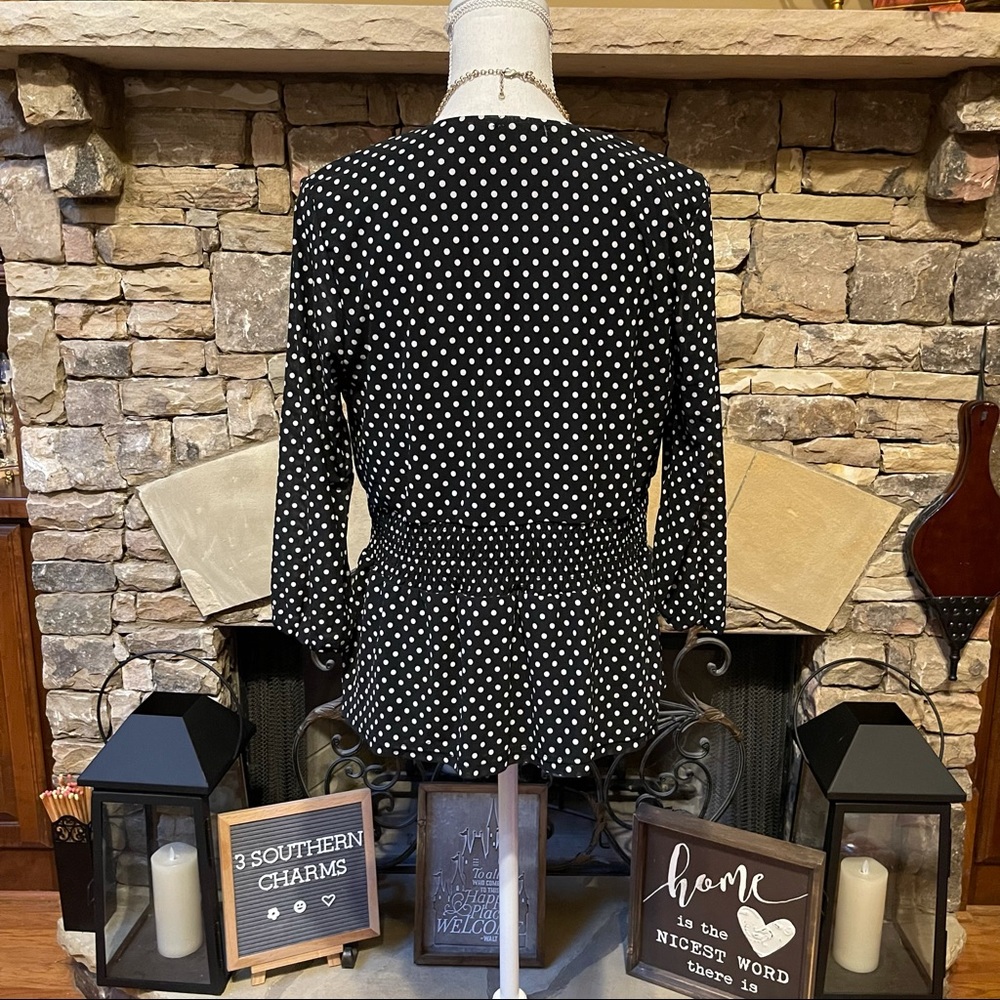Ember Black and White Polka Dot V Neck Top Blouse Size Large - Picture 6 of 8